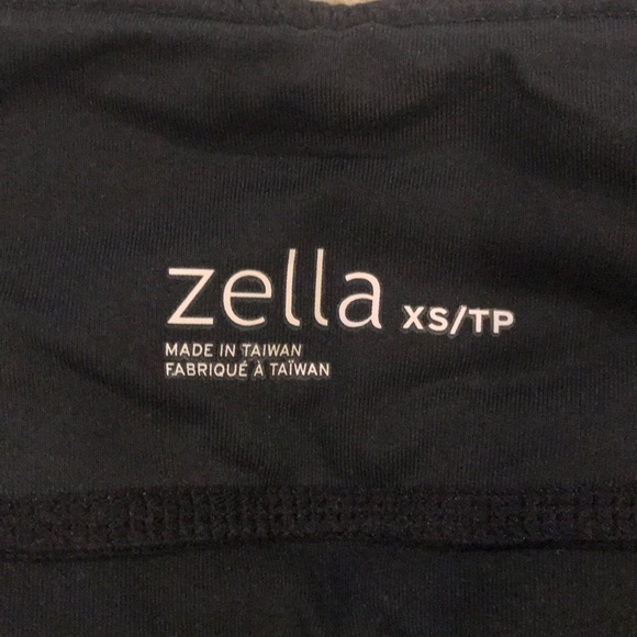 Zella Bees Knees running capris - Picture 3 of 6